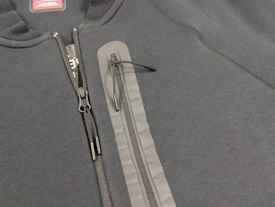 Chaqueta AMG Petronas Fórmula 1 Adulto Grande Nike Ropa Deportiva Tecnología Polar Bombardero Foto 3 de 4