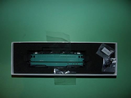 LS MODELS locomotive électrique BB16500 vert clair 10151 NEUF et RARE (n°1bis)