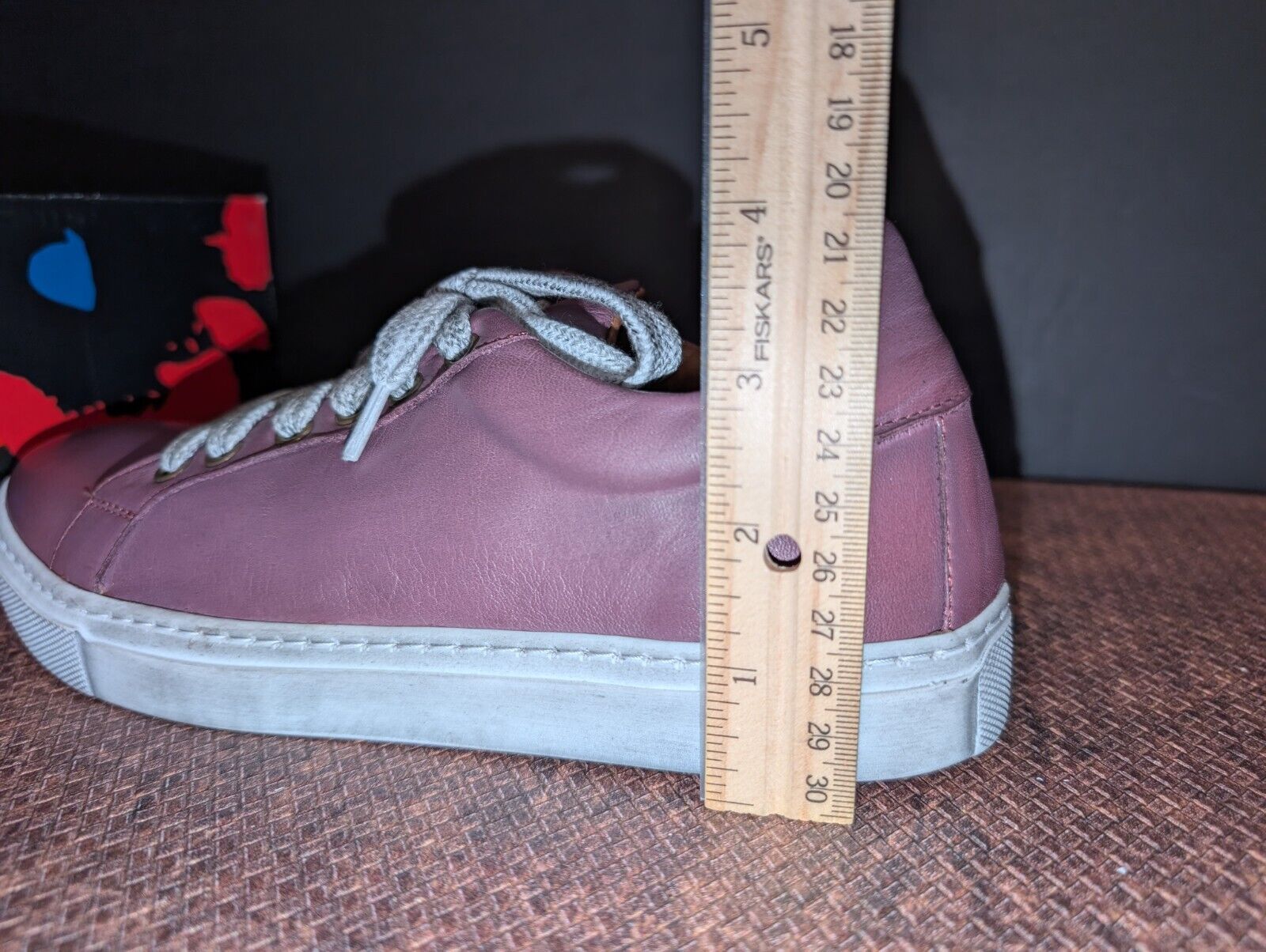 Picture 11 of 12