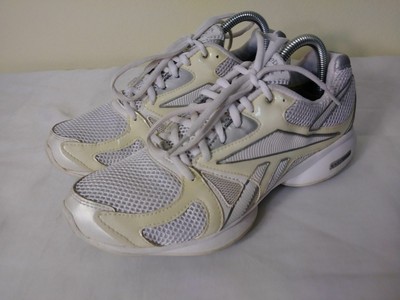 reebok easytone trainers