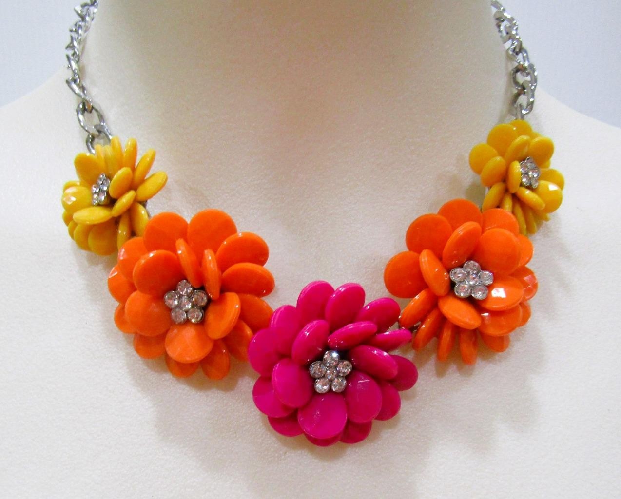 Jewelry   Vintage Floral Bib Statement Necklace    Lot #34