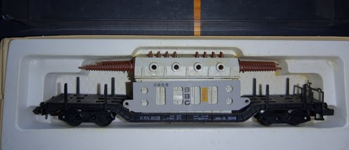 Arnold rapido  0491     4-achsiger Tiefladewagen mit Trafo der DB in OVP; Spur N | Zustand: Neu