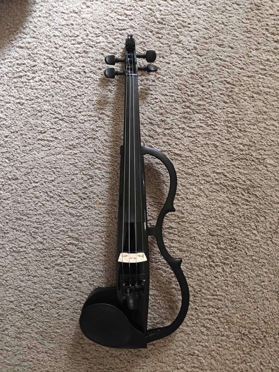 YAMAHA SILENT VIOLIN SV130 ヤマハ サイレント ヤマハ | SV130 - サイレントシリーズ - 特長