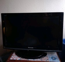 Panasonic TV - 26 Inch - TX-L26X10B - black 