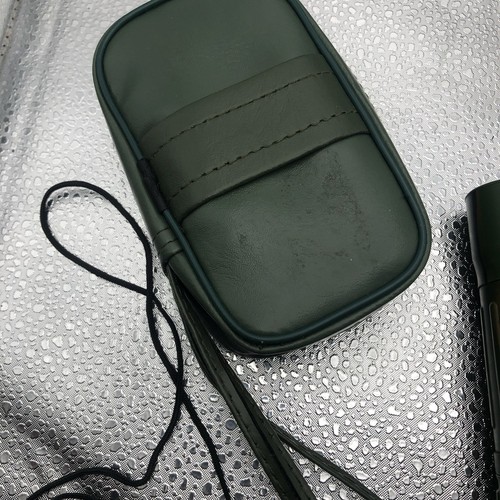 Camo Binolux Field Binoculars 10 x 25MM 288FT/1000YDS Field 5.9 Degrees w/ Case - Picture 8 of 9