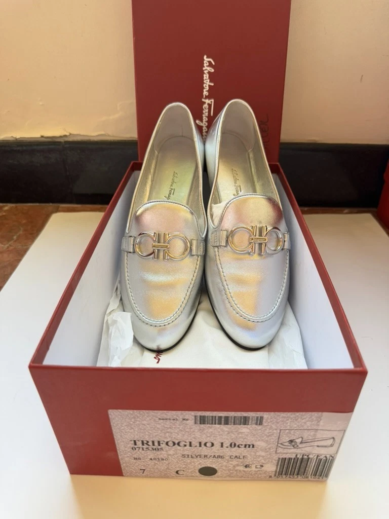 Salvatore Ferragamo シルバー ローファー Salvatore Ferragamo Silver Shoes for Women for sale | eBay