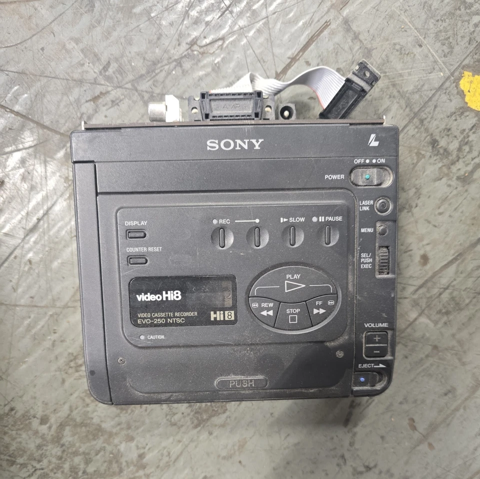 SONY EVO-250 VIDEO HI8 8MM MICRO VCR PARA 8MM PARA TRANSFERIR VIDEO A DVD Foto 2 de 4