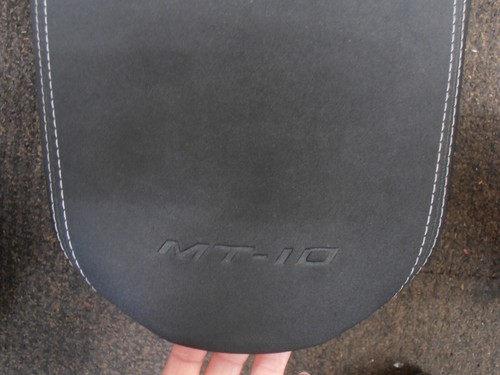 Yamaha MT-10 SP Seat & Tools 2022 5/25 - Picture 6 of 23