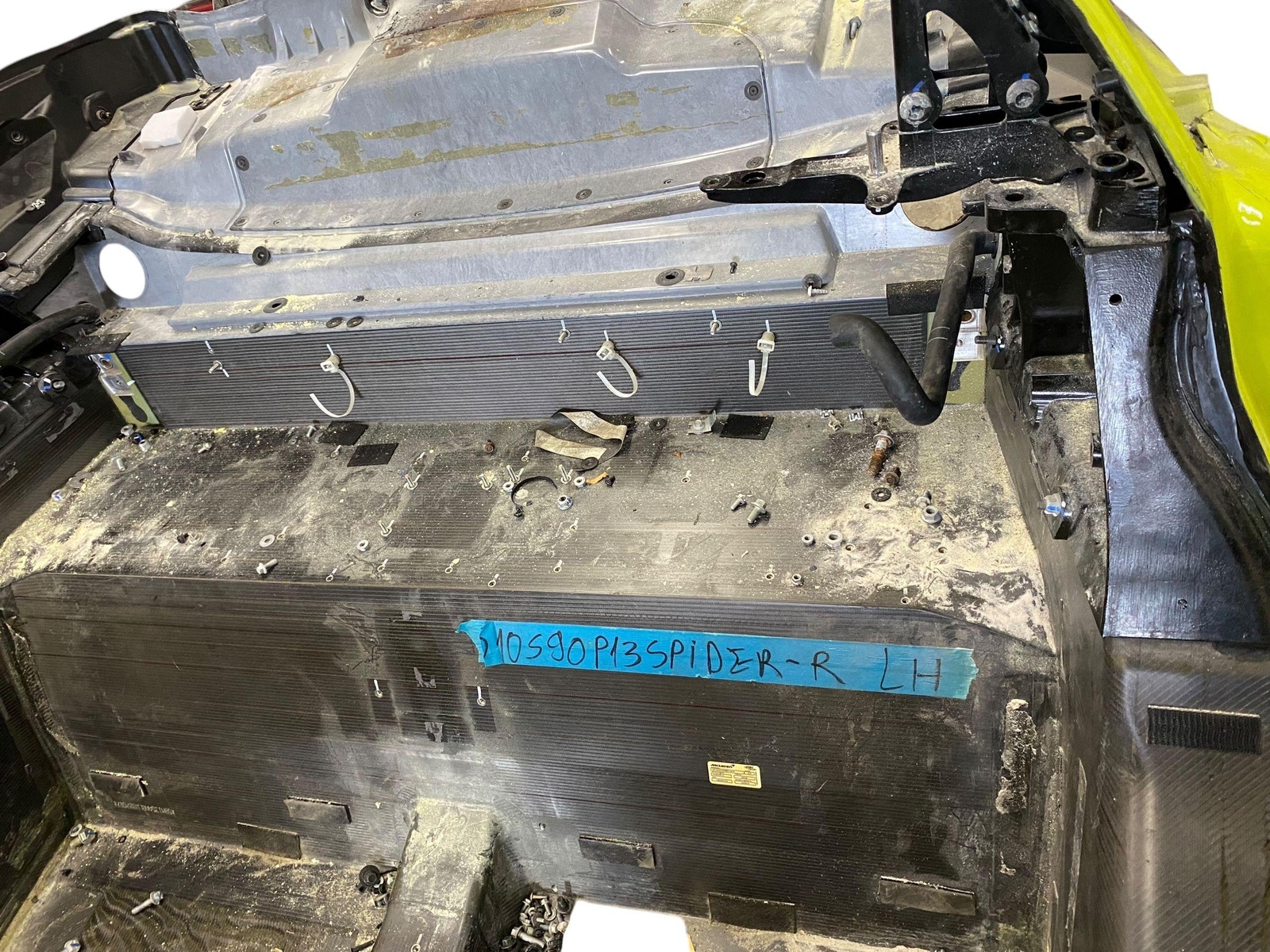 2019-2021 MCLAREN 600LT SPIDER CARBON FIBER BODY SHELL TUB *ENGINE FIRE* OEM