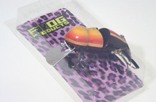 Toys Frog Products Jointed Crazy Wobbler - Guitar Sunburst Wood Bass lure