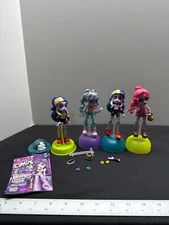 Snapstar CHIX Collectible Doll Set With Accessories & Stands For Kids