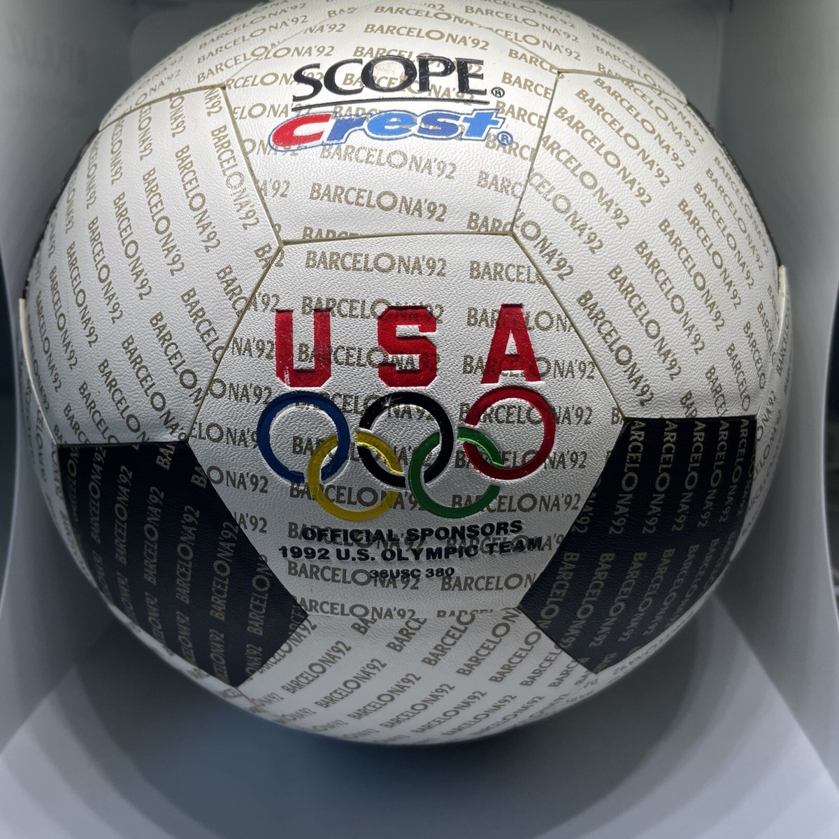 【BARCELONA】サッカー　バルサー　00's USA製　レア　起毛 Barcelona 1992 Olympics Soccer Ball Sponsor ball Crest Scope