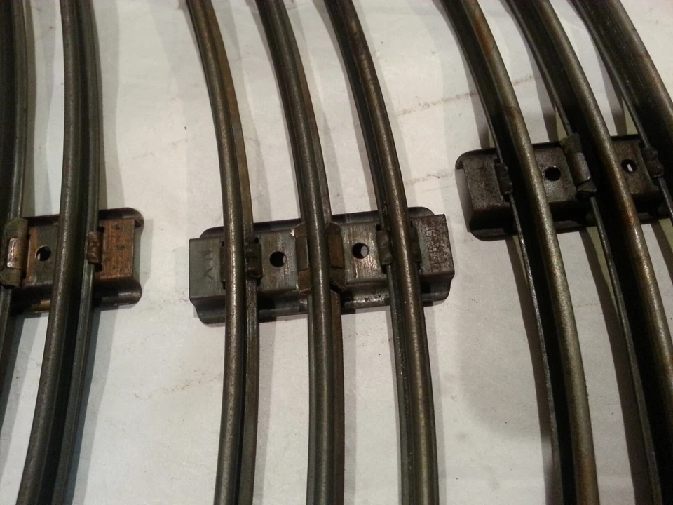Lionel O Gauge Electric Curved Train Track Marx Steel 5 Pieces.* - Image 2 of 3