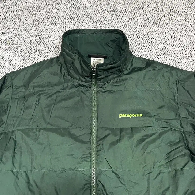 Patagonia Men's Lightweight Puffer Jacket