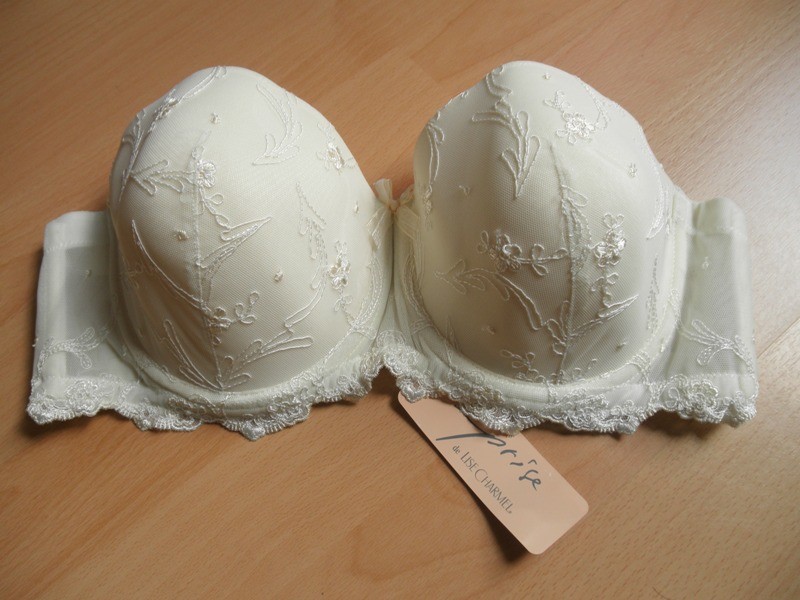 Soutien-gorge Bandeau Lise Charmel Taille 90E - Neuf Avec étiquettes, Modèle Precious Mode, Référence BC5644
