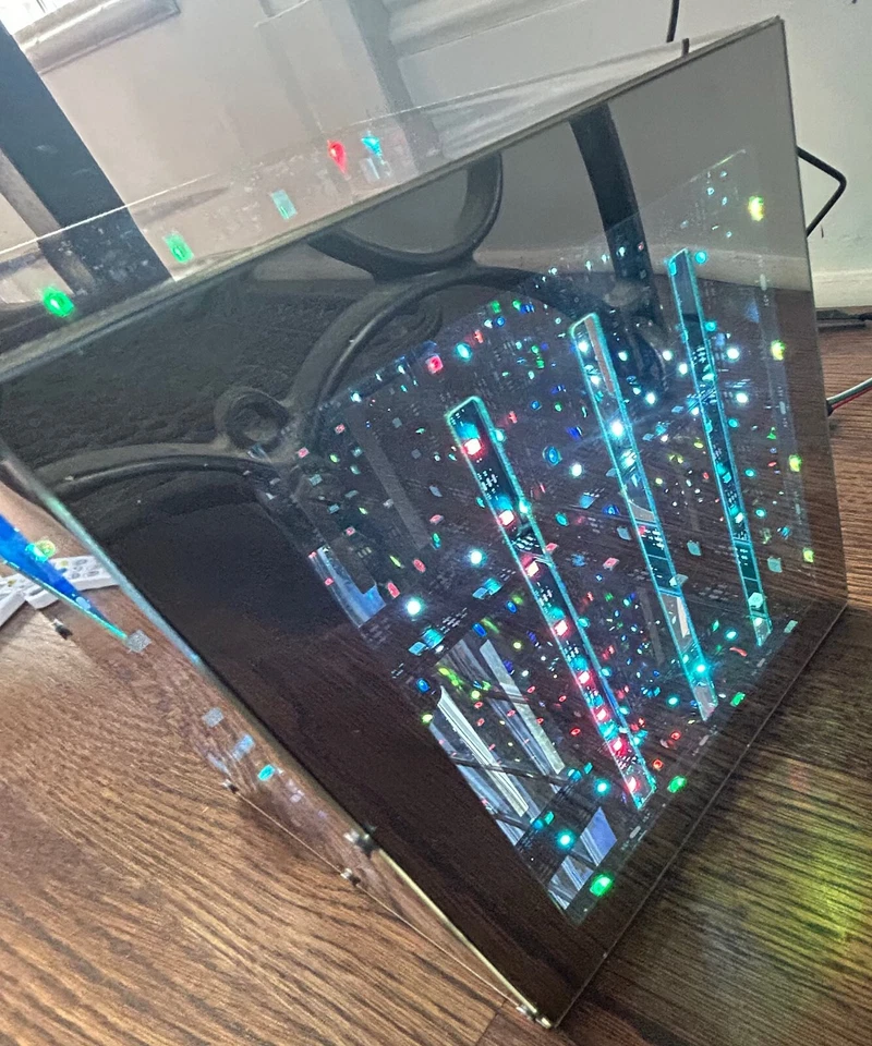 Tesseract Hyper Cube LED Storage Container Box: Hold small electronics + more! - Image 4 of 4