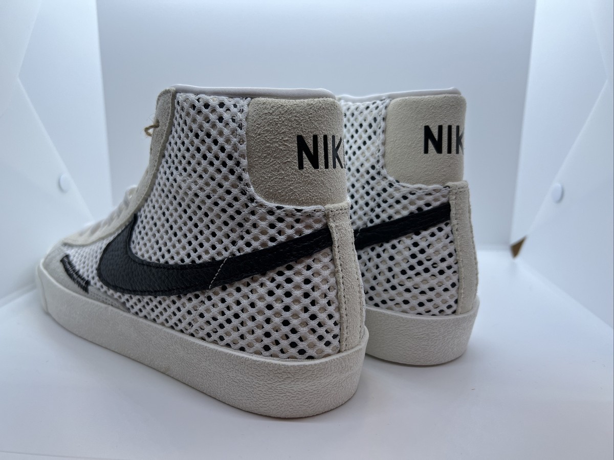 Size 9 - Nike Blazer 