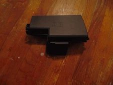 2015-2023 FORD MUSTANG FUSE BOX COVER LID ENGINE BAY OEM RELAY