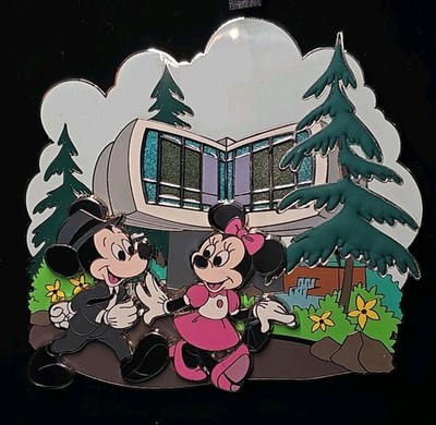 Disney Featured Artist Tomorrowland House of the Future Mickey Jumbo Pin 68791