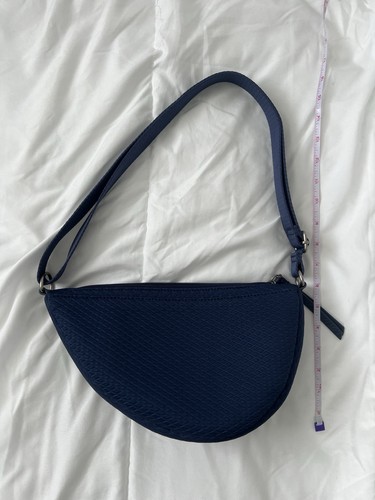 The Sak Tess Sling Bag Umhängetasche dunkelblau - Bild 9 von 10