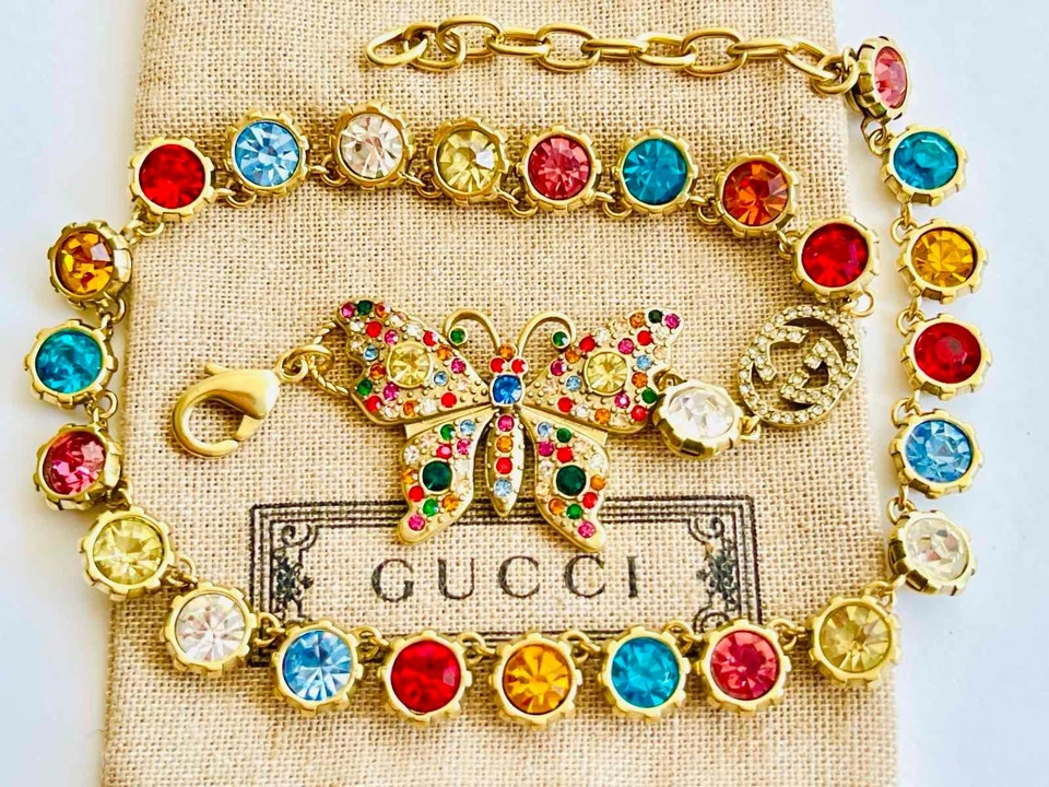 Gucci Necklace butterfly stamped - Image 2 of 4