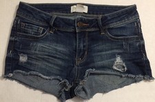 FOREVER 21 Denim Short Shorts Juniors 24 Distressed