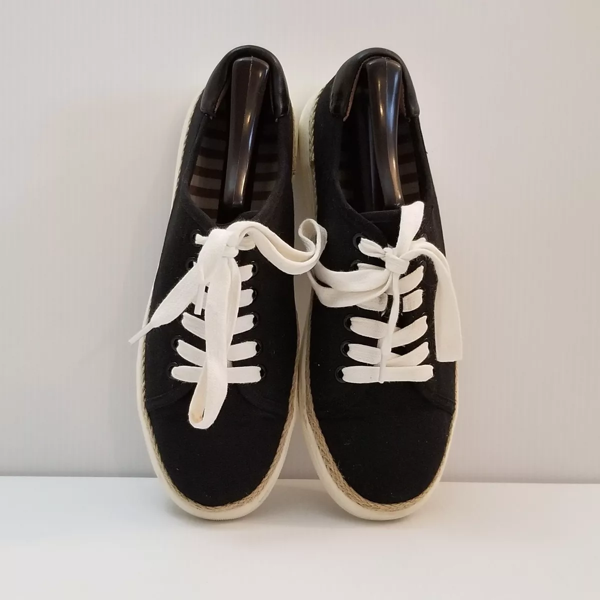 Best vionic shop sneakers