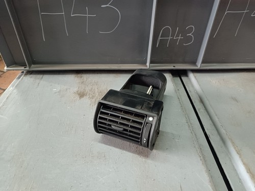 Original Audi 100 A6 C4 Luftdüse Lüftungsgitter vorne links 4A1820901