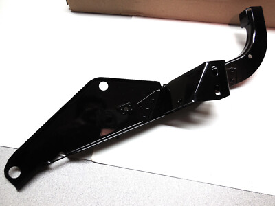 2000 06 Harley Davidson Street Glide FLHXI Inner Fairing Support Set