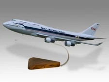 Boeing 747- 400 Thai Airways Thepprasit Retro Desk Wood Model Small Scale 1/200