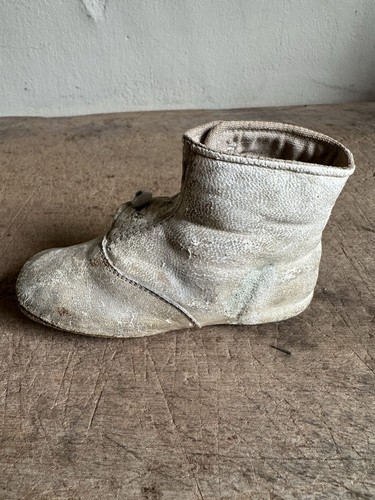 Antique Child's Leather Button Boot Shoes Warm White Color Textile - Picture 8 of 17