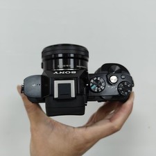 Sony Alpha A7R 36.4MP Mirrorless Digital SLR Camera With 16-50mm Lens - 95 New