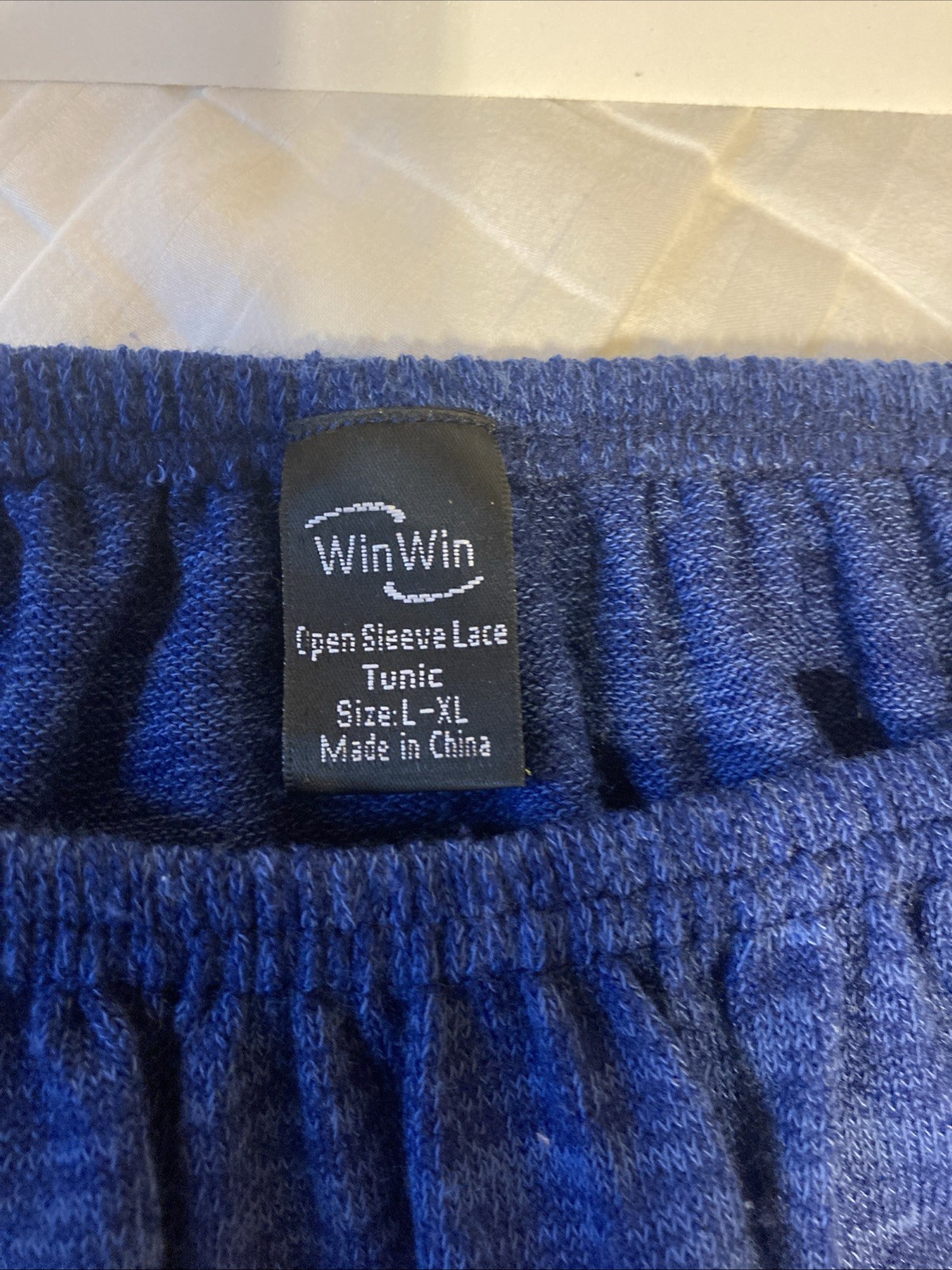 Womens Win Win Open Sleeve Lace Tunic Size L-XL Blue