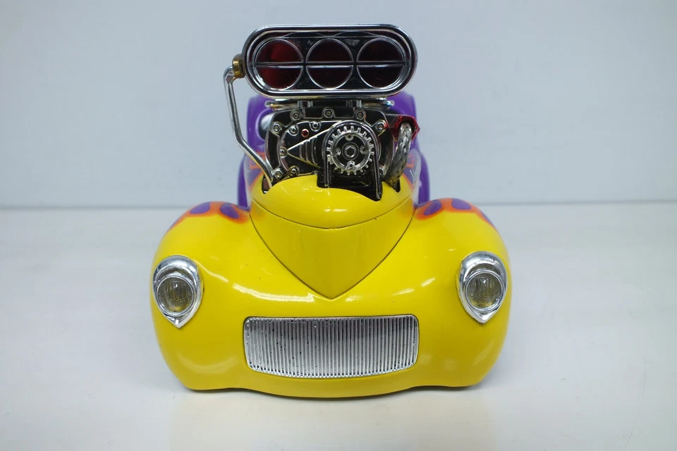 Willys Coupe A Gas Parnelli Jones Funline 1:18 Die Cast - Image 3 of 4