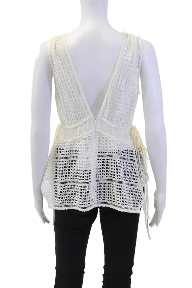 10 Blusa Crosby Derek Lam Feminina Geométrica Texturizada Amarrada Decote V Branca Tamanho 2 - Imagem 3 de 4