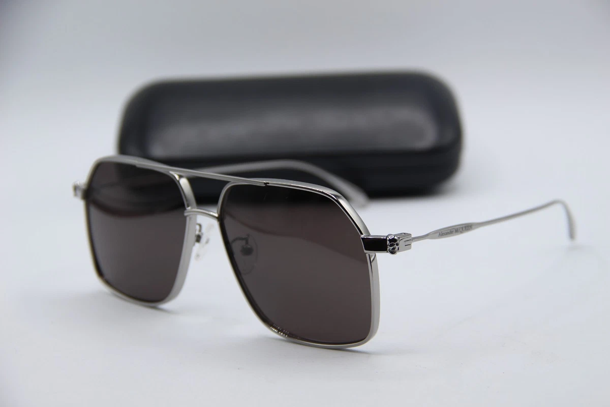 ?% Authentic Alexander McQueen Sunglasses Alexander McQueen AM0378S 001 Sunglasses - US main image 2