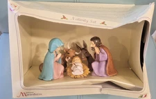Moranduzzo Nativity Scene 5 Piece Set From Italy