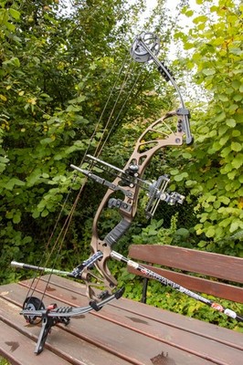 Hoyt Prevail - Compound Bogen Set mit Carter Chocolate addiction Release