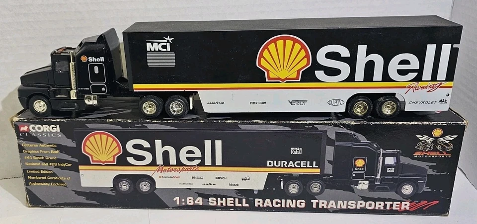 Corgi 1:64 Scale 12" Shell Duracell Racing Team Die cast Truck & Trailer READ - Image 2 of 4