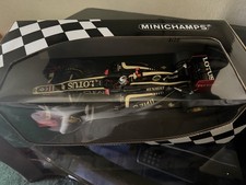 MINICHAMPS 1:18 Lotus Renault E20 Kimi Räikkönen 2012 Diecast F1 Formula 1 Car