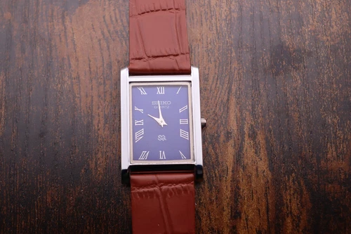 vintage Seiko Slim Tank Quartz Men Blue Dial Light Brown leather Dress Watch