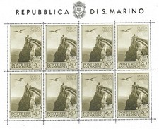San Marino 1944 - Posta Aerea 20 L. Paesaggi - Blocco di 8 con Bordo - MNH