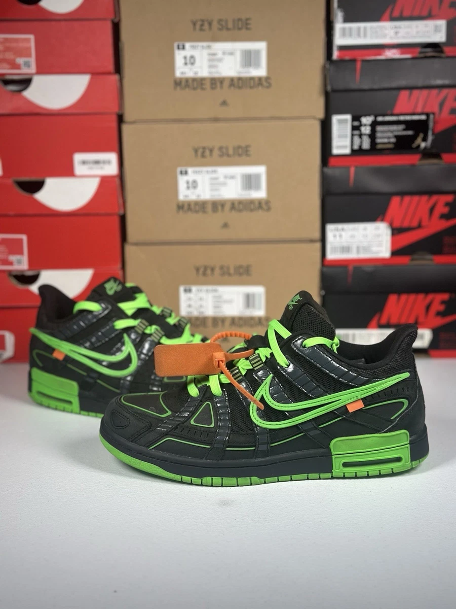 Preços baixos em Nike Air Rubber Dunk x Off-White Low Green Strike