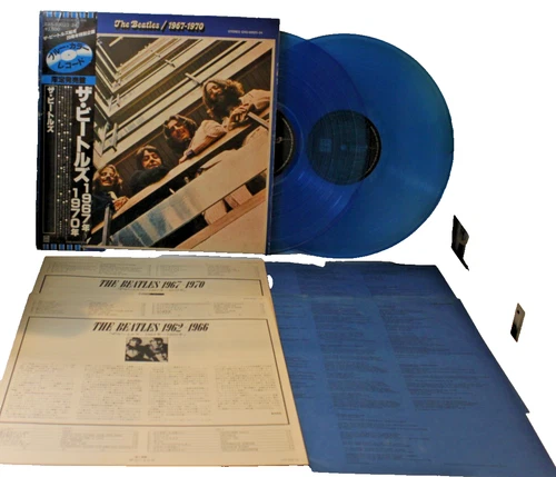 The Beatles 1967-1970 W/Obi Inner Sleeve Blue vinyl Gate Fold Japan 2LP EAS50023