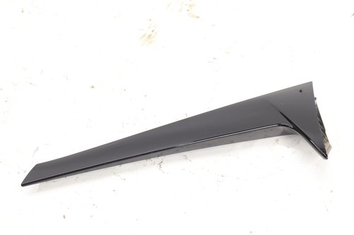 VW Golf VIII Heckklappe Leiste 5H9827939B links