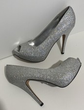 Worthington Silver Glitter Platform Heels 7.5 Peep Toe Stiletto Prom Wedding