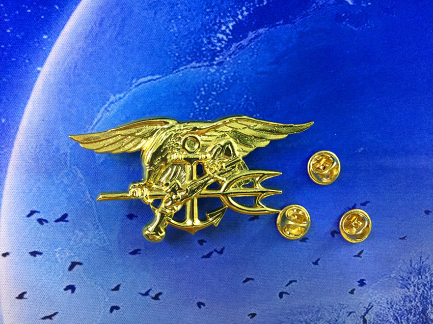 US NAVY SEAL EAGLE ANCHOR TRIDENT MINI METAL BADGE INSIGNIA gold