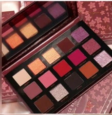 Ace Beaute' Eyeshadow Makeup Palette 15 Beautiful Shades Mystic Romance NIB