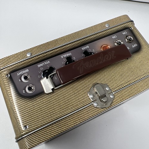 Vintage Unopened Limited Edition 2000 Fender Tweed Lunchbox Pack - 第 3/7 張圖片