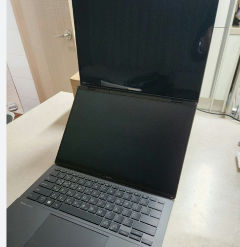 ASUS ZenBook Duo UX8406MA-QL149W Intel Ultra U7-155H Dual Laptop - Picture 3 of 3